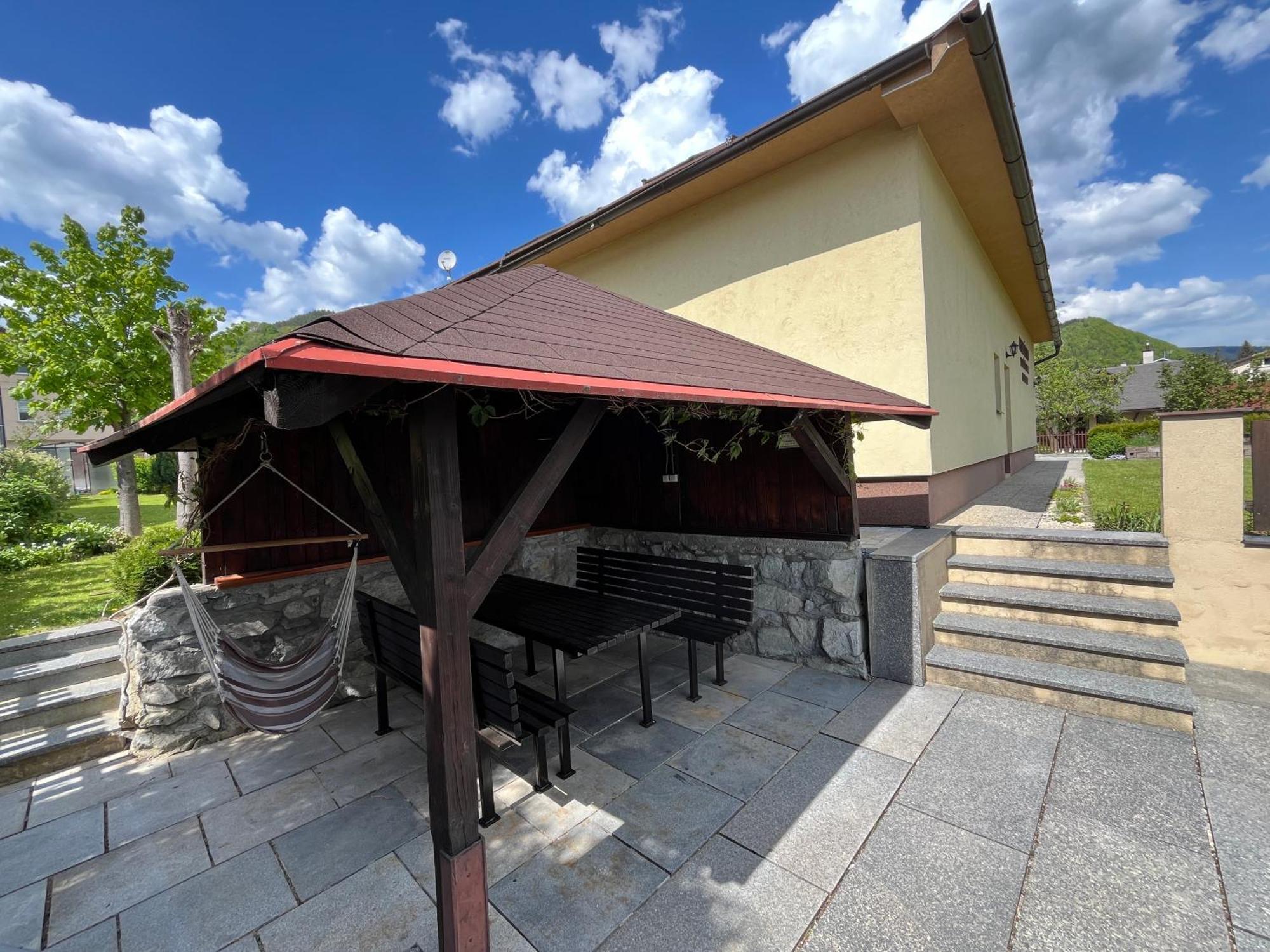 Penzion D+D Zazriva Exterior photo
